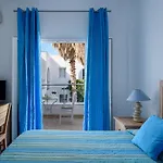 Hotell Alesahne Kamári