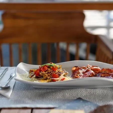 Alesahne Отель 2*