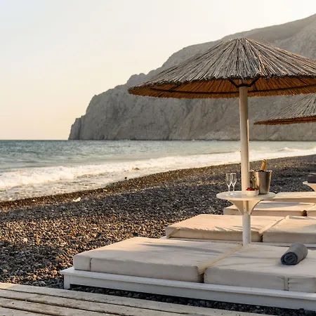 Alesahne Hotel Kamári