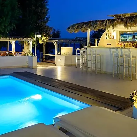 Alesahne Hotel Kamári