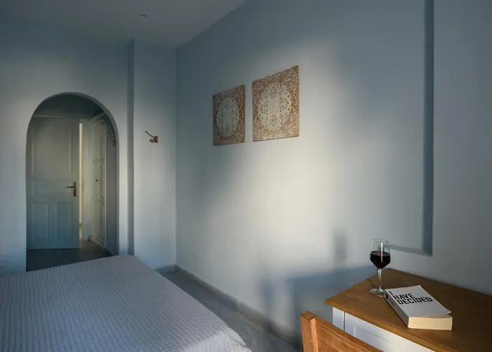 Hotel Alesahne Kamári